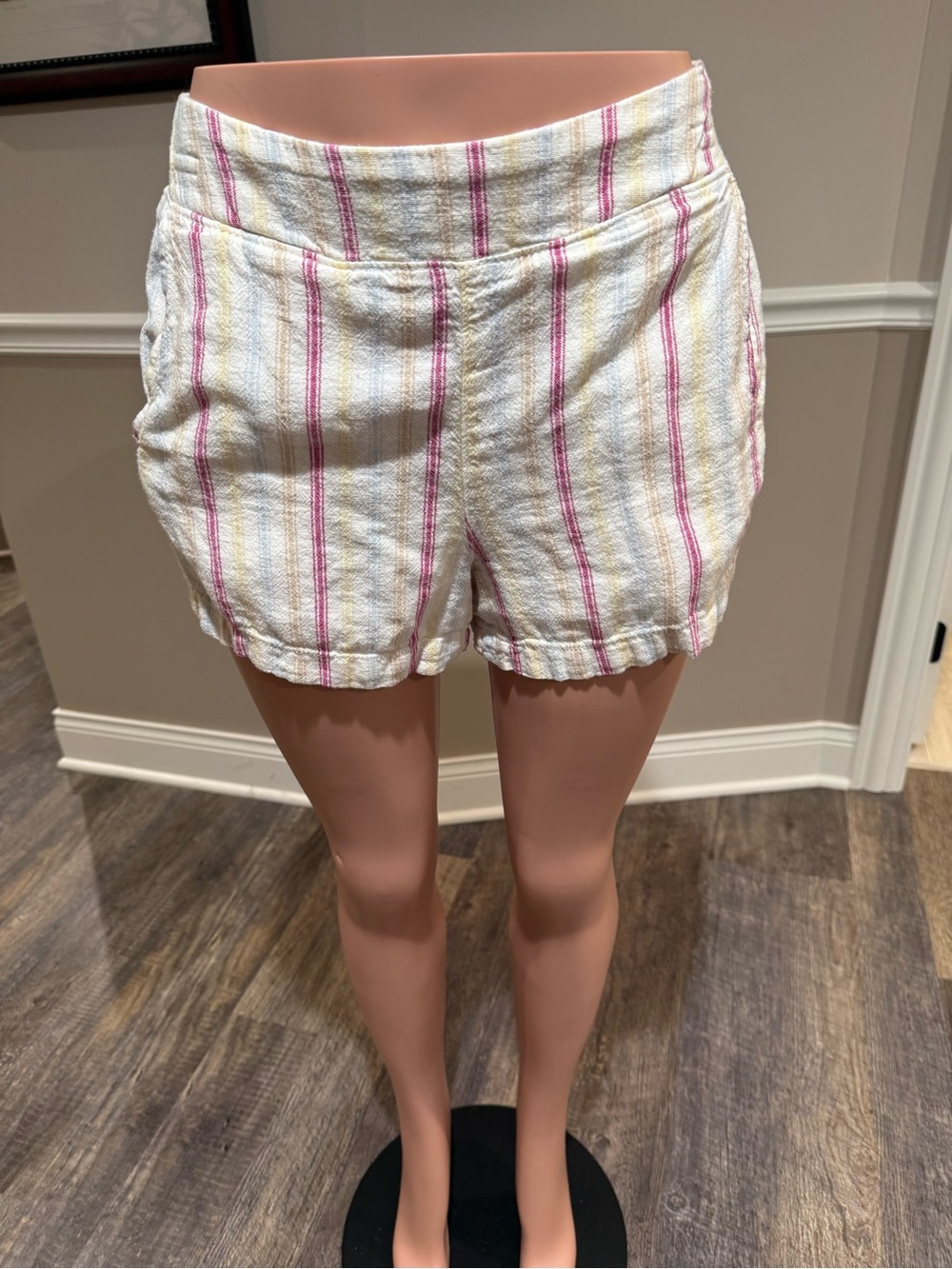 GAP Cream Shorts with Pink and Yellow Stripes